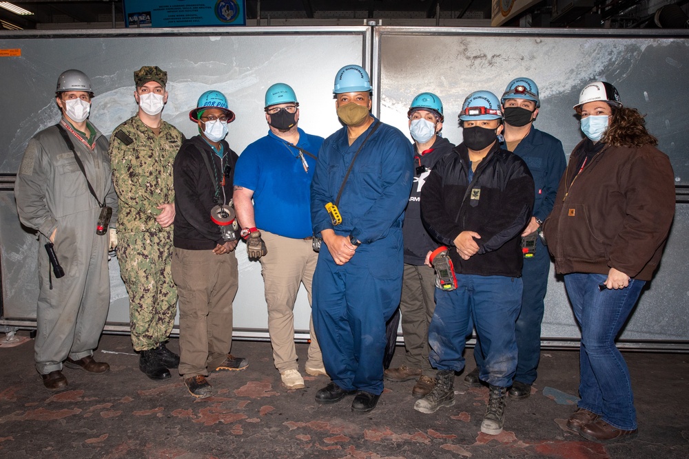Space Aiders: Norfolk Naval Shipyard’s SurgeMain Sailors Work with Navy Competent Persons Core Group