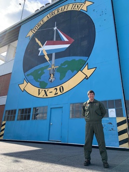 Navy Sailor gets second chance to serve after leaving active duty.