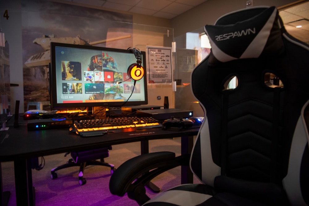 USO of North Carolina Celebrates Reopening