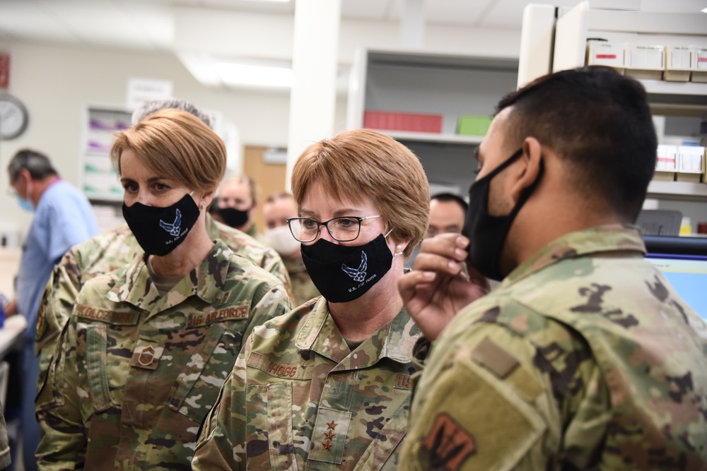 Air Force Surgeon General visits Desert Medics