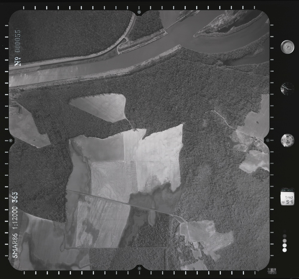 083323.055 - Arkansas River.363.1