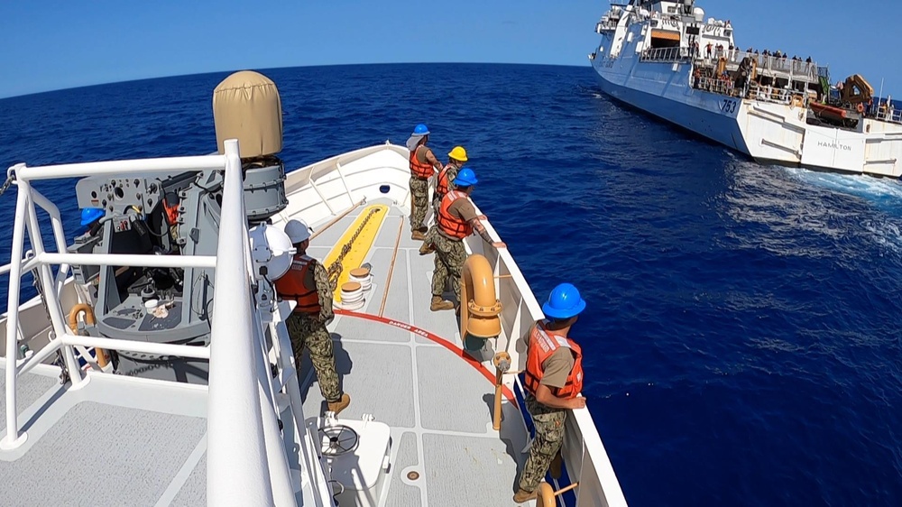 Astern Refueling at Sea