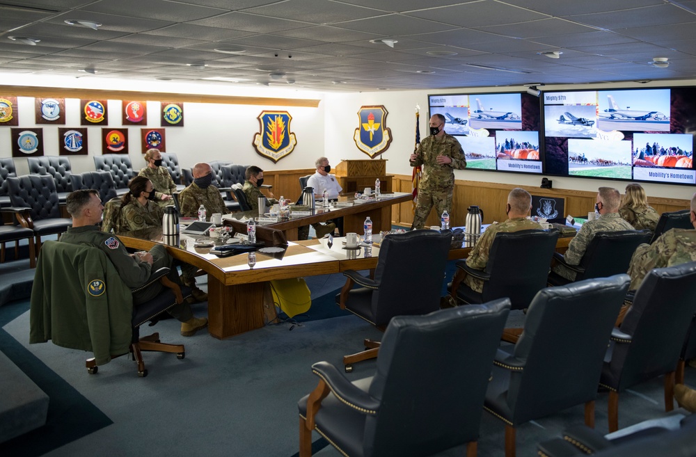 Mentorship, diversity in focus during 19th AF leadership visit