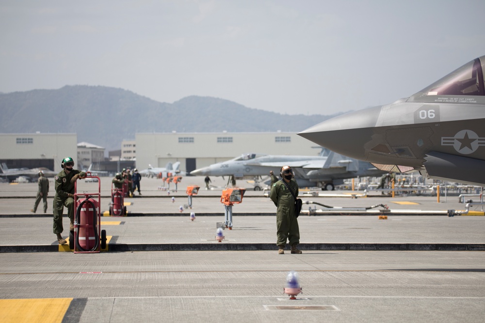 U.S. Fighter Jets Train for Joint Operations in the Indo-Pacific