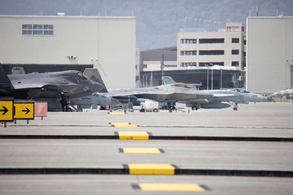 U.S. Fighter Jets Train for Joint Operations in the Indo-Pacific