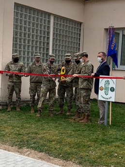 The Air Force 402nd Intelligence Squadron moves to Clay Kaserne