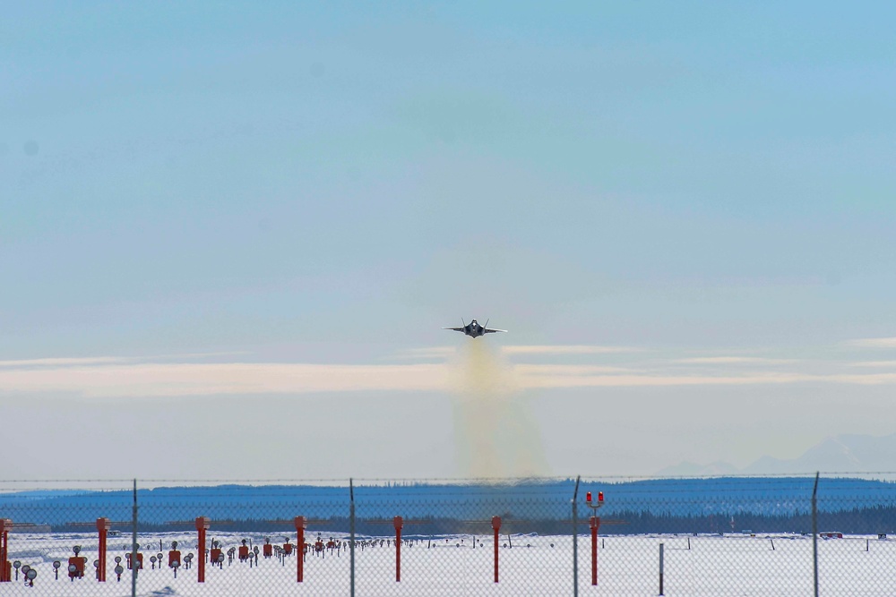 Eielson AFB generates F-35A fleet for Arctic Gold 21-2