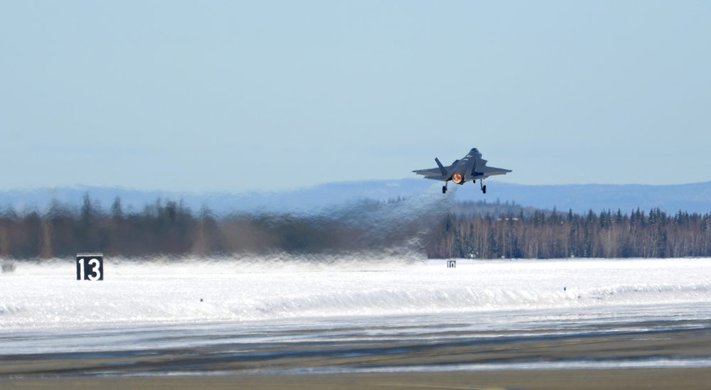 Eielson AFB generates F-35A fleet for Arctic Gold 21-2