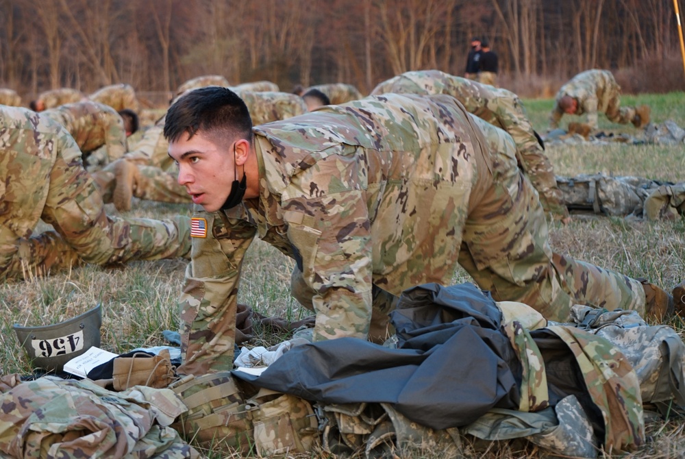 Air Assault School continues at Fort Indiantown Gap