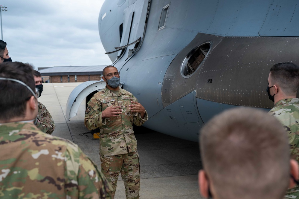 Dover AFB’s first Multi-Capable Airmen team sinks claws into Razor Talon