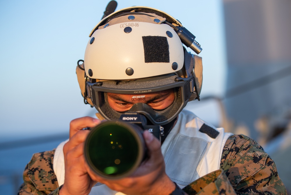AV-8B Harriers take off