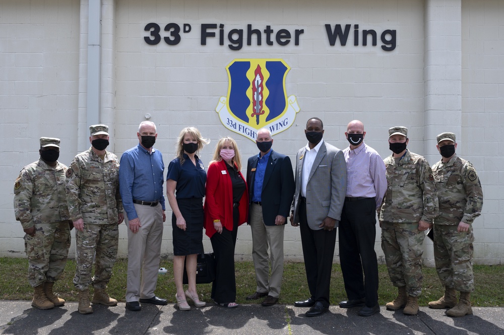 Lt. Gen. Webb visits the 33rd Fighter Wing