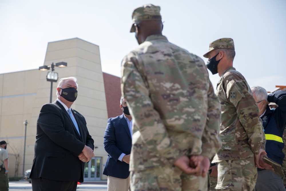 Civilian Aide to the Secretary of the Army Visits California State University CVC