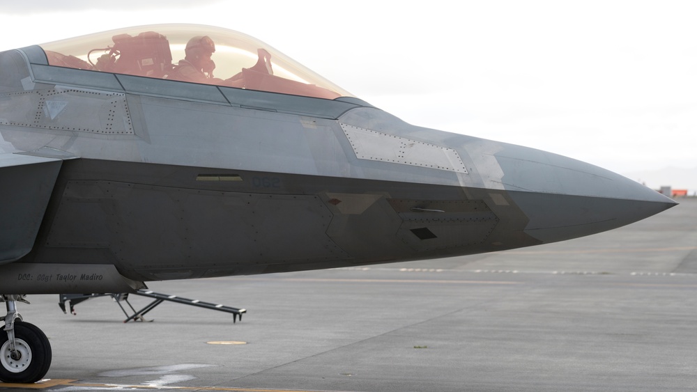 F-22 Raptors Depart MCAS Iwakuni