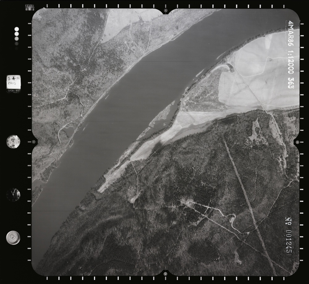 083327.111 - Arkansas River.363.5