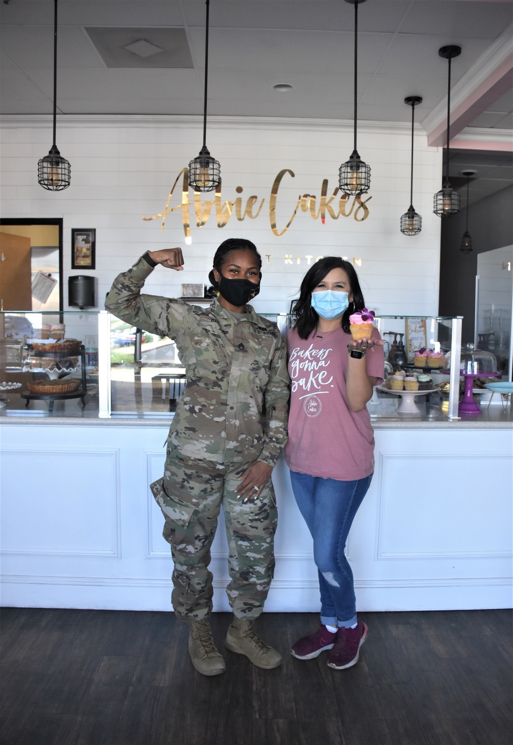 Abbie Cakes owner forms fresh ties with Army recruiting neighbors