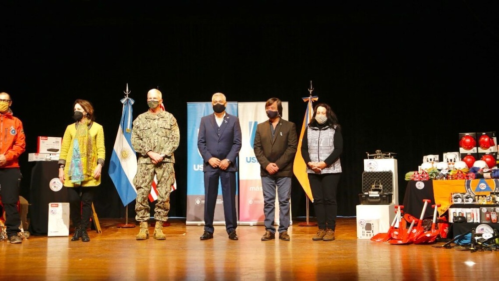 SOUTHCOM Commander Visits Uruguay, Argentina