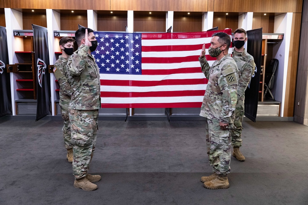 3rd Infantry Division CG conducts reenlistment ceremony for Dog Face Soldier