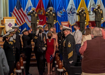 39 Years in the Family Business:  NMRTC Bethesda’s CO Says Goodbye to Navy Medicine