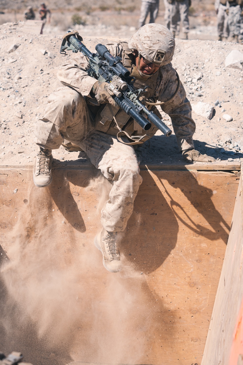 Marines use maneuver warfare while conducting live fire range