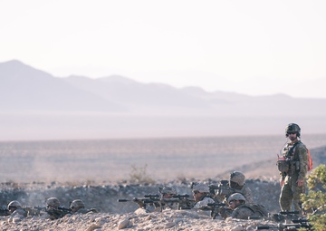 Marines use maneuver warfare while conducting live fire range