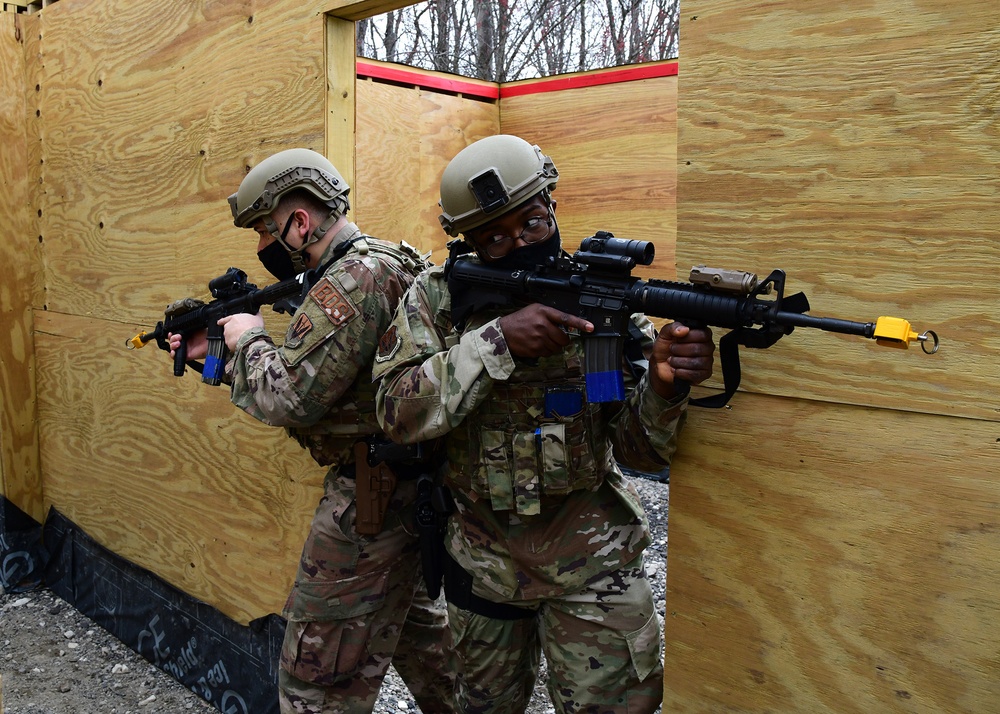 105th Airlift Wing Base Defense Squadron CQC Training