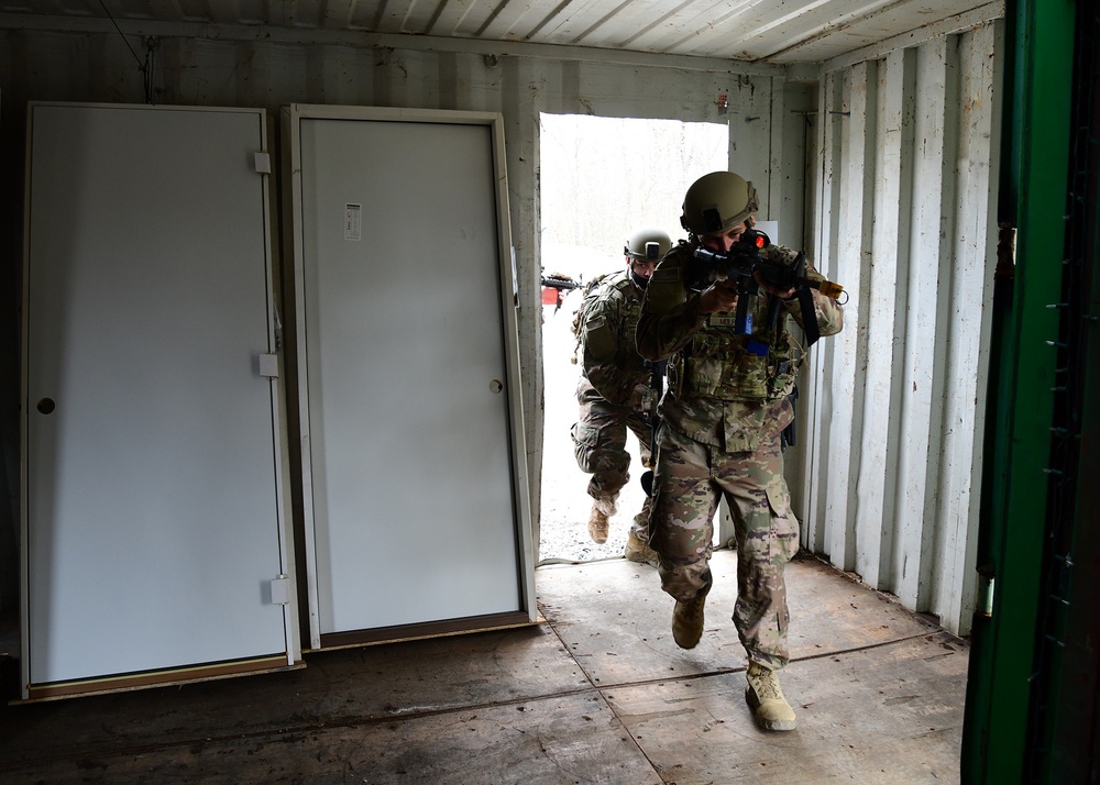 105th Airlift Wing Base Defense Squadron CQC Training