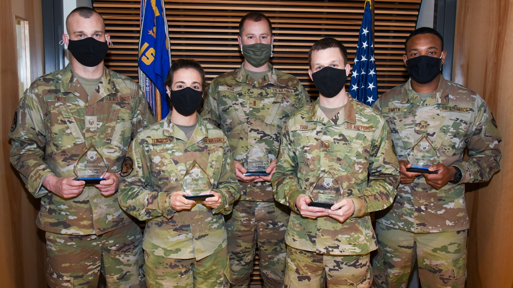 117th Intelligence Squadron Members Receive Awards