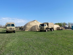 451st ESC Soldiers Conduct Rapid Deployment Training Exercise
