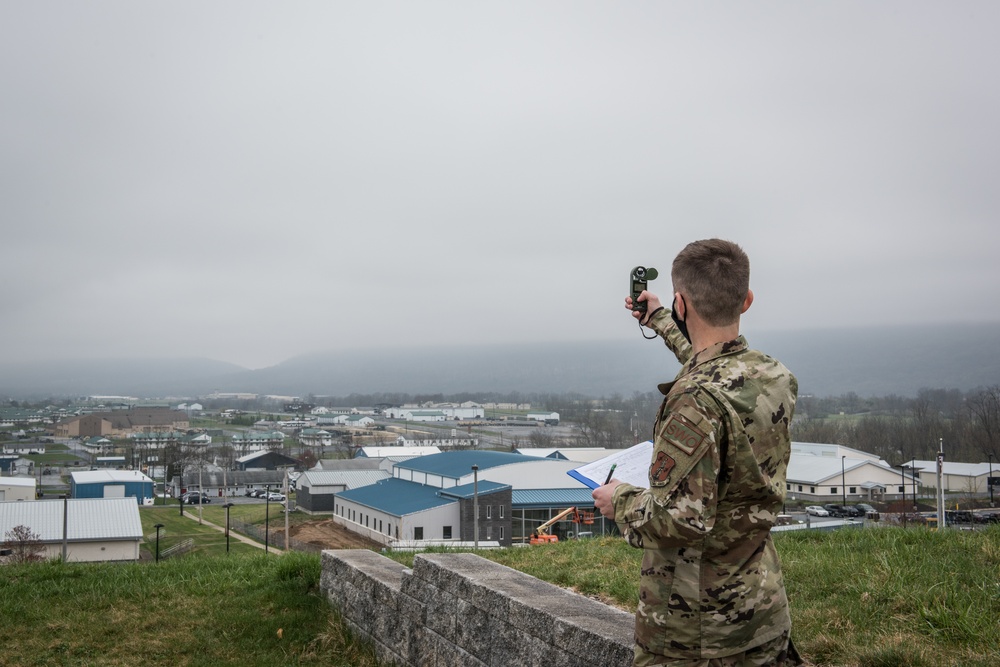 203rd Weather Flight conducts training