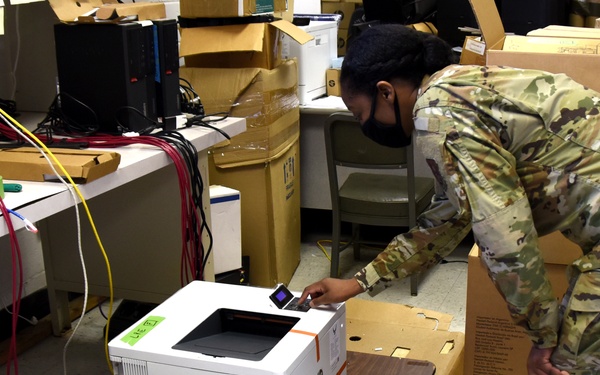 Testing Testing, L.R.E.; 145th Communications Flight Prepares for Large-scale Readiness Exercise