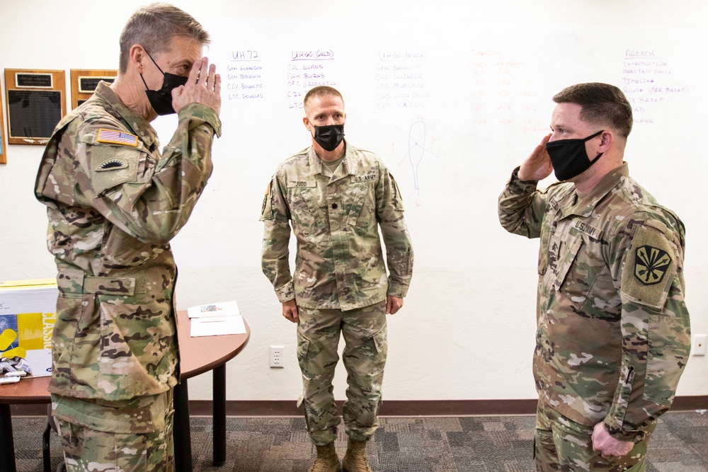 Gen. Hokanson, CNGB, Visits Arizona Guardsmen