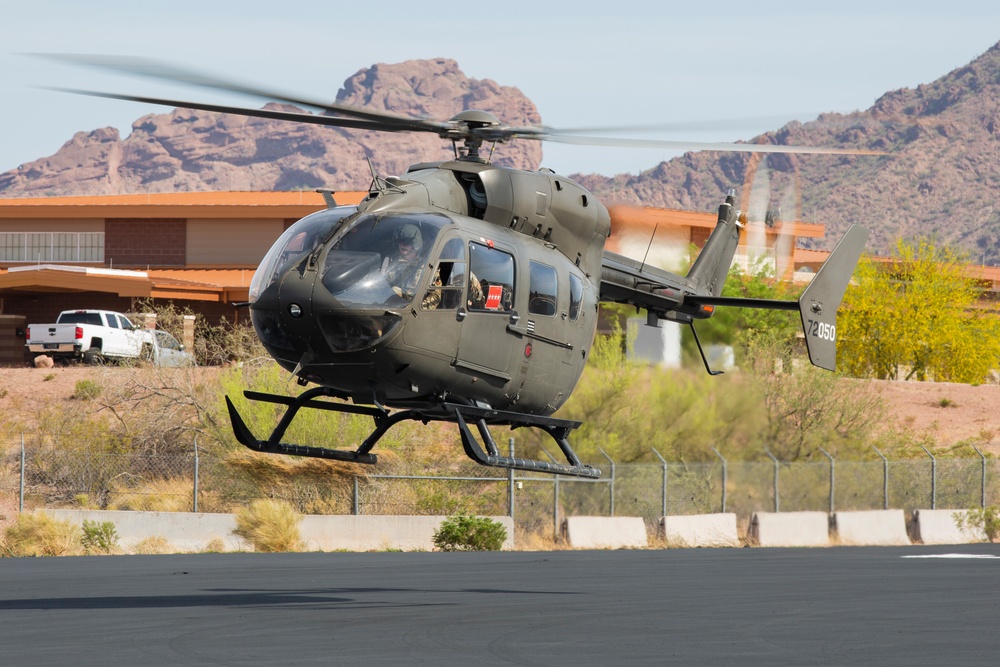 Gen. Hokanson, CNGB, Visits Arizona Guardsmen