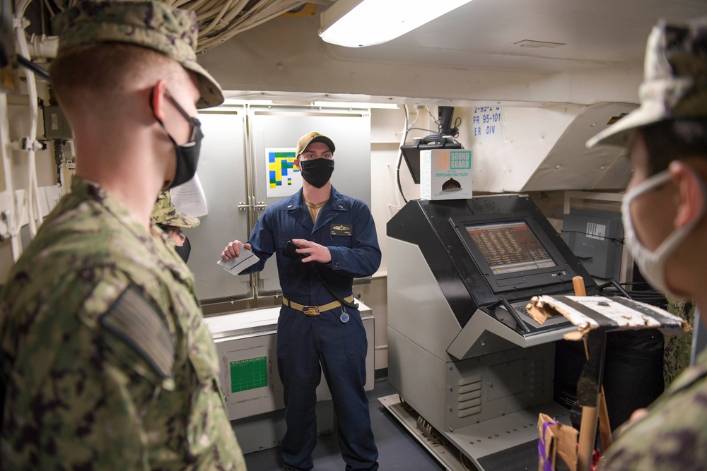 Midshipmen Visit Naval Station Norfolk