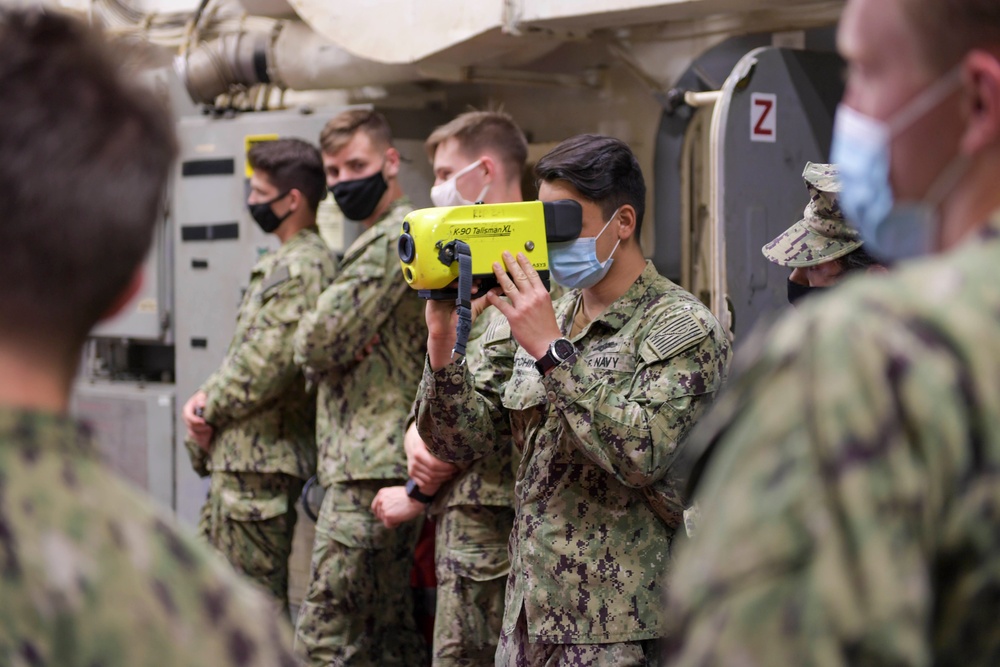 Midshipmen Visit Naval Station Norfolk