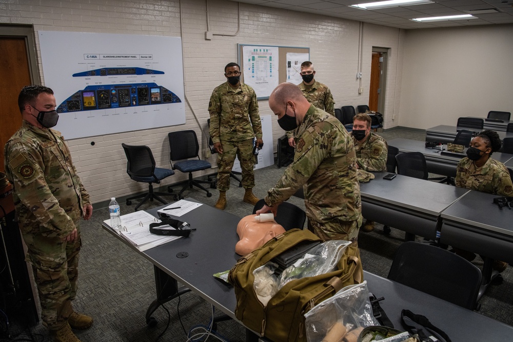 919th SOMSG conducts Self Aid Buddy Care training