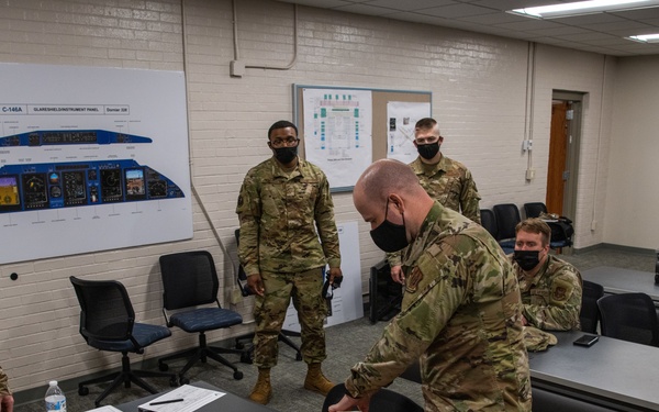 919th SOMSG conducts Self Aid Buddy Care training