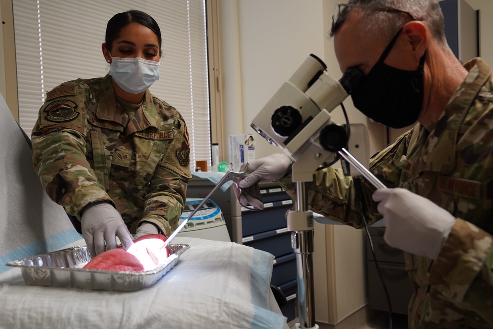 673d SGCS hosts commander immersion tour