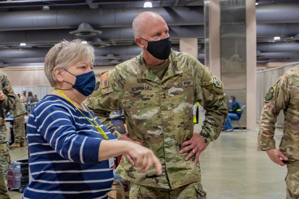 Pennsylvania National Guard Leadership visit Philadelphia Community Vaccination Centers