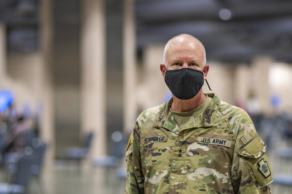 Pennsylvania National Guard Leadership visit Philadelphia Community Vaccination Centers