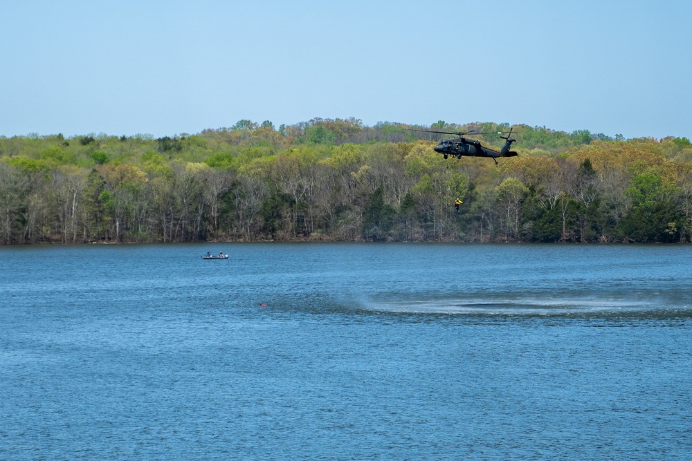 Tennessee National Guard supports water rescue exercise