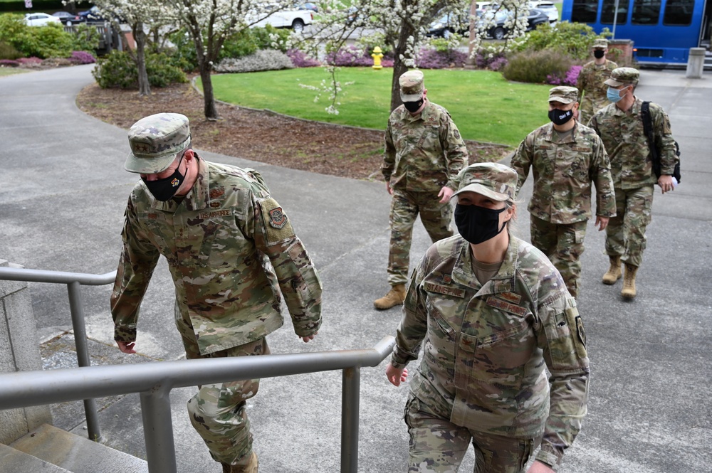 18th AF leadership visits America's Airlift Wing