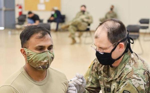 Army Recruiter Volunteers to Deliver Vaccines