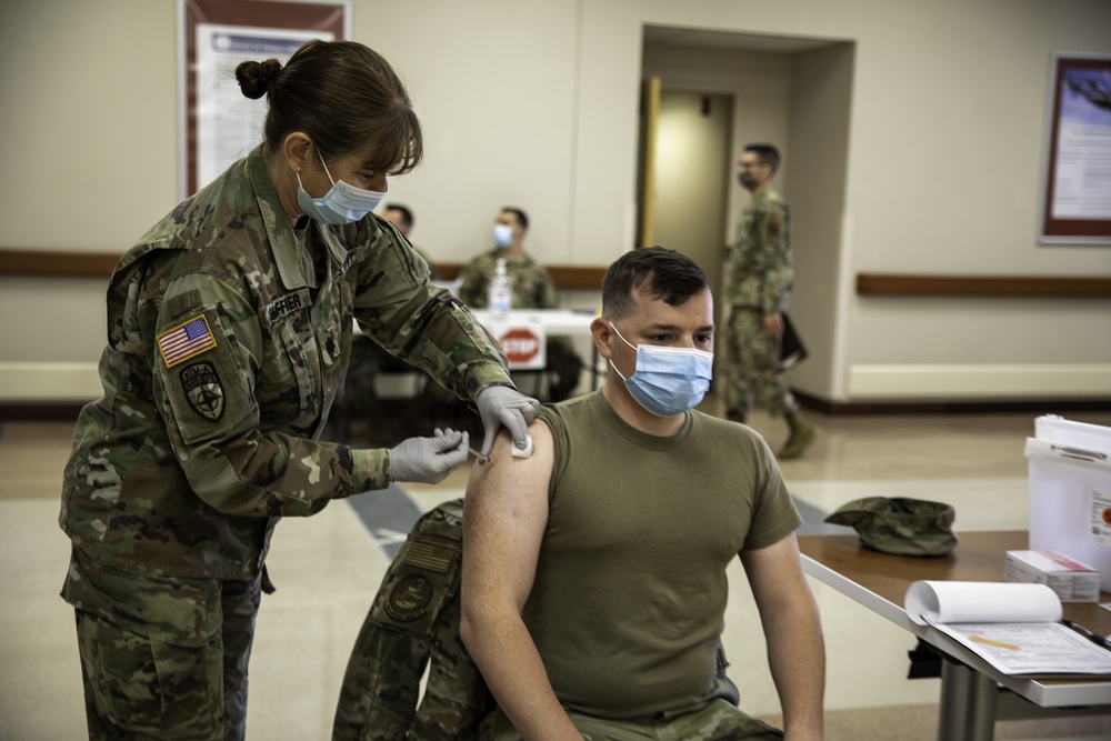 AZNG Assists Reserves With Vaccination Site at Luke AFB