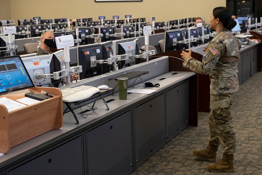 COMACC learns about the 505th Training Squadron's mission