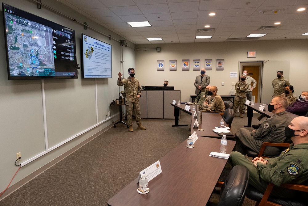 COMACC visits 605th Test &amp; Evaluation Squadron, from JTAC to JFAC