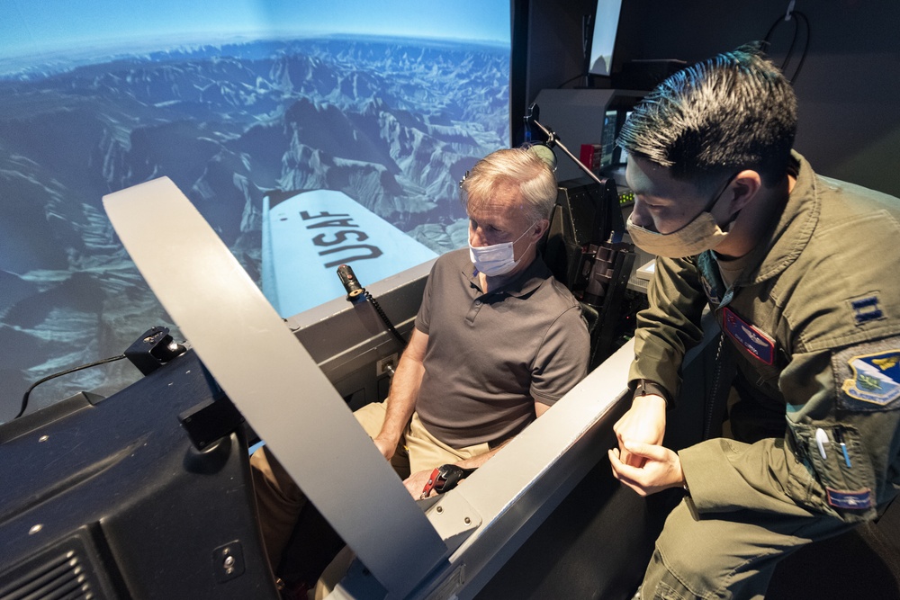 Eight U.S. Congressmen experience Laughlin's mission