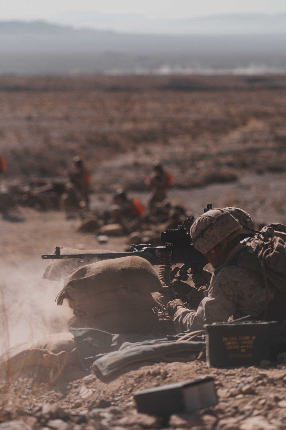 1st Battalion, 5th Marine Regiment Conducts Range 400