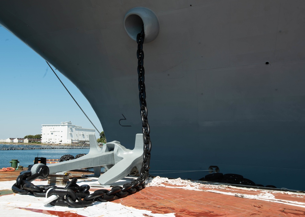 USS Ronald Reagan (CVN 76) Reinstalls the Portside Anchor