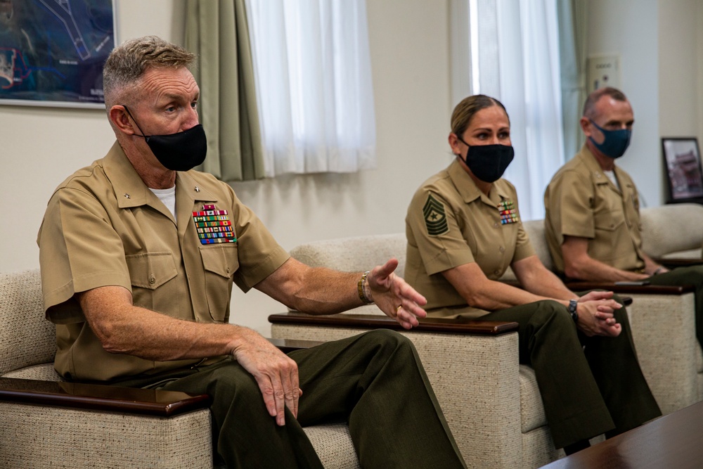 MCIPAC leaders award Nakagusuku Coast Guard members for saving the lives of seven Marines